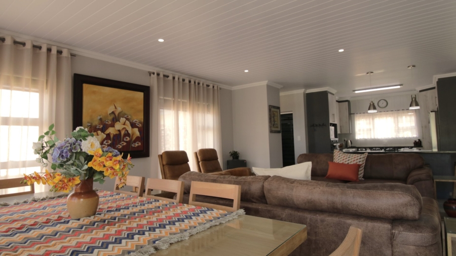 5 Bedroom Property for Sale in Dana Bay Western Cape